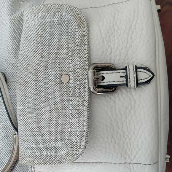 Burberry white Canvas jute and bottom leather Crossbody Bag - Picture 10 of 16